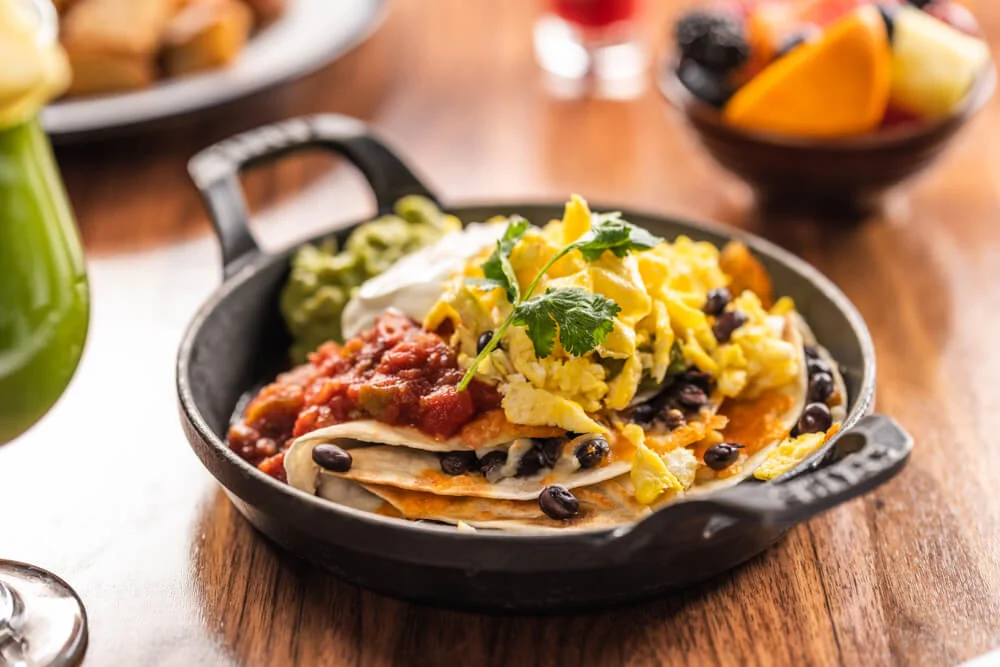 Nachos in cast iron pan